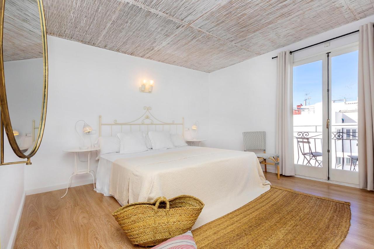 Double King Room Balcony,1083739330:JPEG